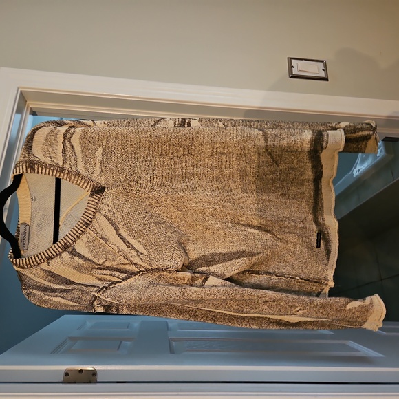 D&G v neck sweater - Picture 1 of 3